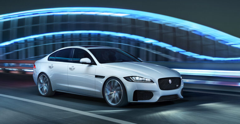 2016 XF