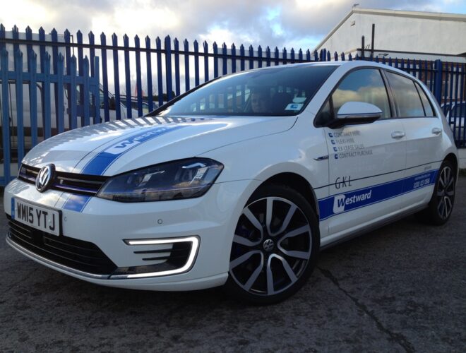 Golf GTE Sign Writing